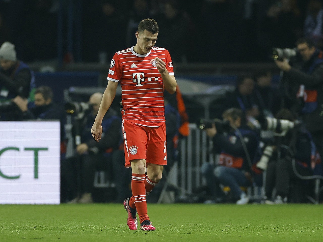 benjamin-pavard.jpg