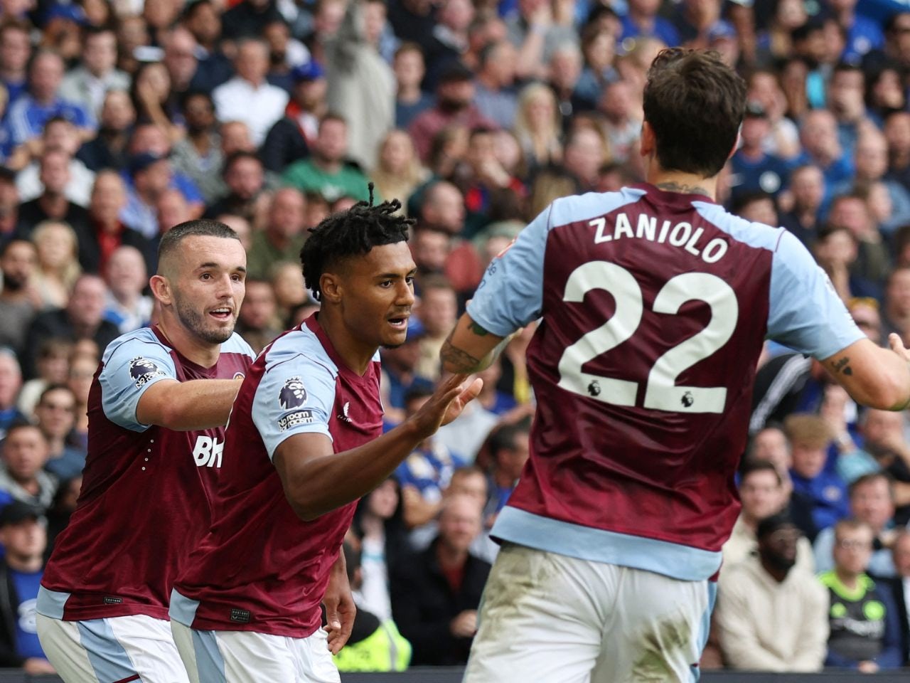 ollie-watkins_1.jpg
