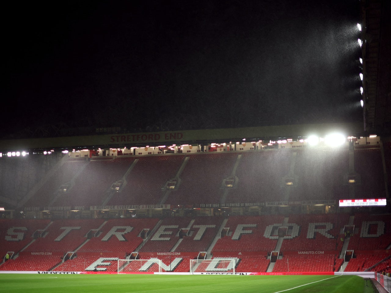 old-trafford-manchester-united.jpg