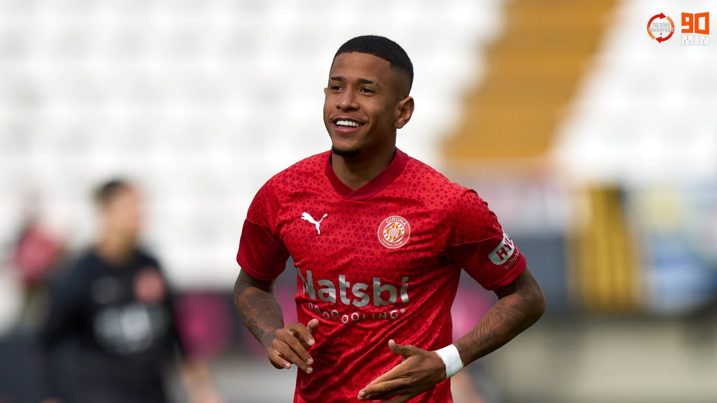 Savio of Girona is committing an error by joining Man City.